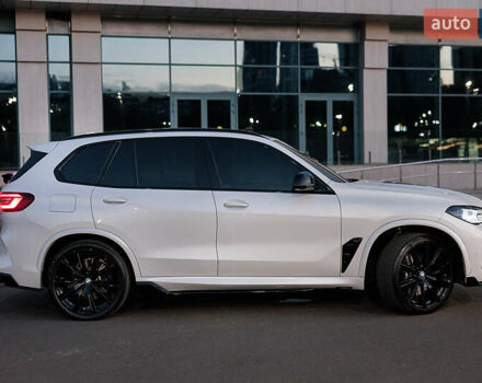 Білий БМВ Х5, об'ємом двигуна 4.4 л та пробігом 26 тис. км за 84000 $, фото 8 на Automoto.ua