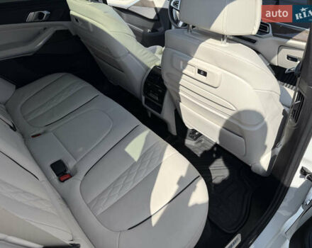 Белый БМВ Х5, объемом двигателя 3 л и пробегом 60 тыс. км за 78000 $, фото 46 на Automoto.ua