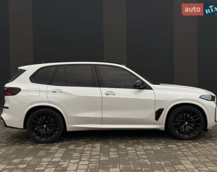 Білий БМВ Х5, об'ємом двигуна 4.39 л та пробігом 36 тис. км за 94000 $, фото 17 на Automoto.ua