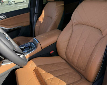 Белый БМВ Х5, объемом двигателя 3 л и пробегом 40 тыс. км за 120000 $, фото 15 на Automoto.ua