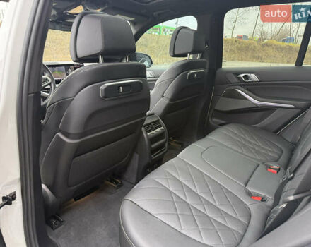 Білий БМВ Х5, об'ємом двигуна 4.39 л та пробігом 36 тис. км за 94000 $, фото 49 на Automoto.ua