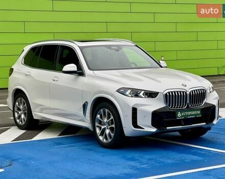 Белый БМВ Х5, объемом двигателя 3 л и пробегом 52 тыс. км за 79999 $, фото 1 на Automoto.ua