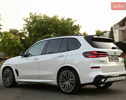 Белый БМВ Х5, объемом двигателя 2.99 л и пробегом 55 тыс. км за 103999 $, фото 18 на Automoto.ua