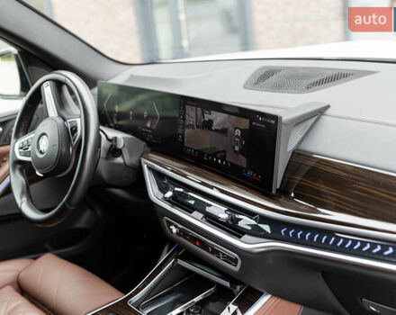 БМВ Х5 2023 в Тернополе на Automoto.ua Белый БМВ Х5, объемом двигателя 2.99 л и пробегом 66 тыс. км за 95000 $, фото 9 на Automoto.ua