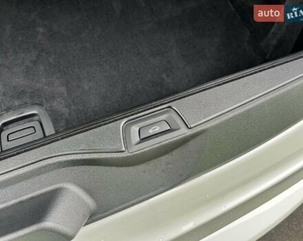 Белый БМВ Х5, объемом двигателя 3 л и пробегом 52 тыс. км за 79999 $, фото 26 на Automoto.ua