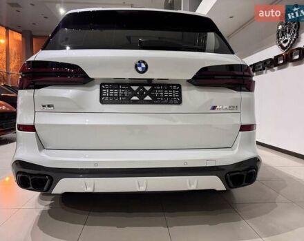 Белый БМВ Х5, объемом двигателя 4.4 л и пробегом 1 тыс. км за 138900 $, фото 64 на Automoto.ua