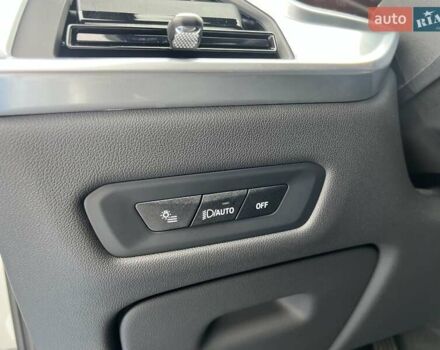 Белый БМВ Х5, объемом двигателя 3 л и пробегом 52 тыс. км за 79999 $, фото 31 на Automoto.ua