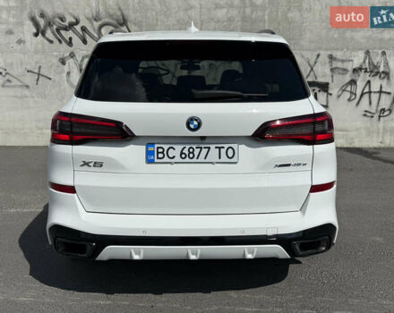 Белый БМВ Х5, объемом двигателя 3 л и пробегом 60 тыс. км за 78000 $, фото 13 на Automoto.ua