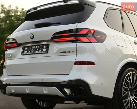 Белый БМВ Х5, объемом двигателя 2.99 л и пробегом 55 тыс. км за 103999 $, фото 32 на Automoto.ua