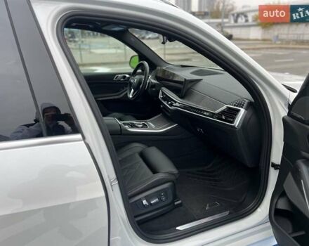 Белый БМВ Х5, объемом двигателя 3 л и пробегом 52 тыс. км за 79999 $, фото 61 на Automoto.ua