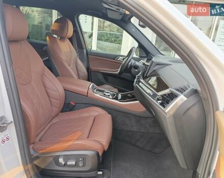 Белый БМВ Х5, объемом двигателя 2.99 л и пробегом 61 тыс. км за 96000 $, фото 19 на Automoto.ua