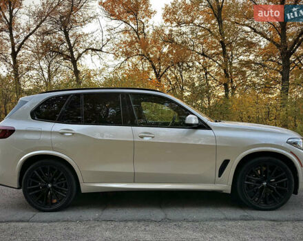 Белый БМВ Х5, объемом двигателя 3 л и пробегом 62 тыс. км за 67990 $, фото 3 на Automoto.ua