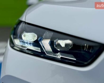 Белый БМВ Х5, объемом двигателя 3 л и пробегом 52 тыс. км за 79999 $, фото 16 на Automoto.ua