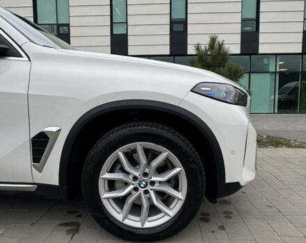 Белый БМВ Х5, объемом двигателя 2.99 л и пробегом 39 тыс. км за 94000 $, фото 4 на Automoto.ua