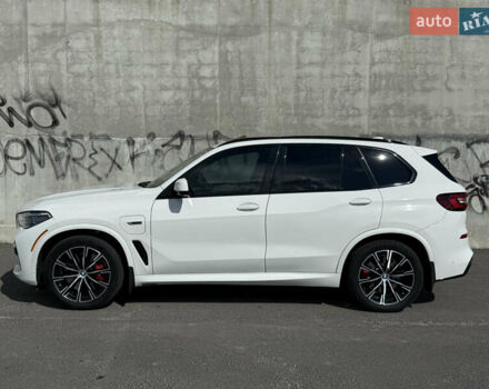 Белый БМВ Х5, объемом двигателя 3 л и пробегом 60 тыс. км за 78000 $, фото 20 на Automoto.ua
