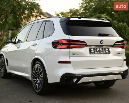 Белый БМВ Х5, объемом двигателя 2.99 л и пробегом 55 тыс. км за 103999 $, фото 19 на Automoto.ua