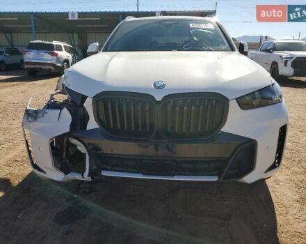 Белый БМВ Х5, объемом двигателя 3 л и пробегом 46 тыс. км за 71000 $, фото 4 на Automoto.ua