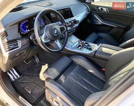 Белый БМВ Х5, объемом двигателя 3 л и пробегом 31 тыс. км за 88900 $, фото 31 на Automoto.ua