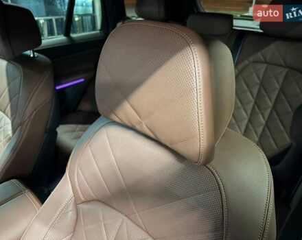 Білий БМВ Х5, об'ємом двигуна 2.99 л та пробігом 67 тис. км за 99200 $, фото 2 на Automoto.ua