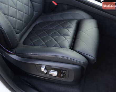 Белый БМВ Х5, объемом двигателя 2.99 л и пробегом 55 тыс. км за 103999 $, фото 58 на Automoto.ua