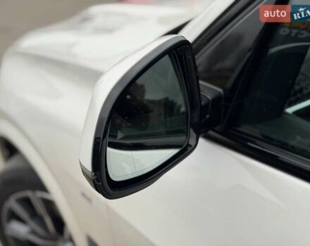 Белый БМВ Х5, объемом двигателя 2.99 л и пробегом 66 тыс. км за 99933 $, фото 1 на Automoto.ua