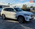 Белый БМВ Х5, объемом двигателя 3 л и пробегом 17 тыс. км за 84400 $, фото 3 на Automoto.ua