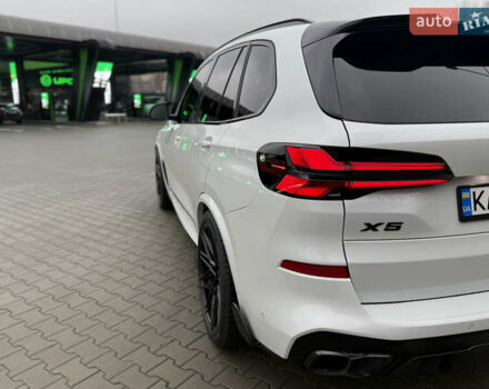 Белый БМВ Х5, объемом двигателя 3 л и пробегом 40 тыс. км за 99900 $, фото 13 на Automoto.ua