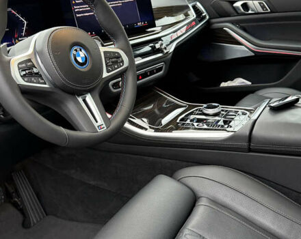 Белый БМВ Х5, объемом двигателя 3 л и пробегом 18 тыс. км за 94500 $, фото 22 на Automoto.ua