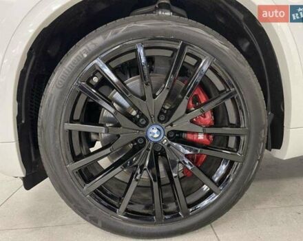 Белый БМВ Х5, объемом двигателя 3 л и пробегом 1 тыс. км за 68800 $, фото 3 на Automoto.ua