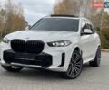 Білий БМВ Х5, об'ємом двигуна 3 л та пробігом 10 тис. км за 81900 $, фото 1 на Automoto.ua