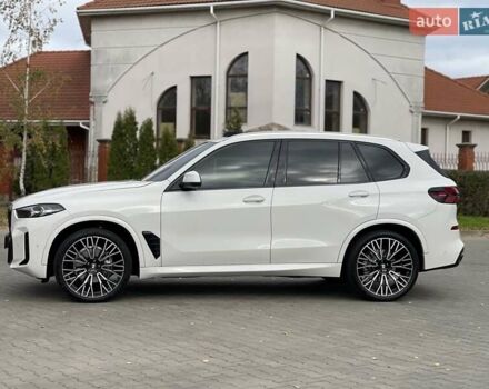 Білий БМВ Х5, об'ємом двигуна 3 л та пробігом 10 тис. км за 81900 $, фото 4 на Automoto.ua