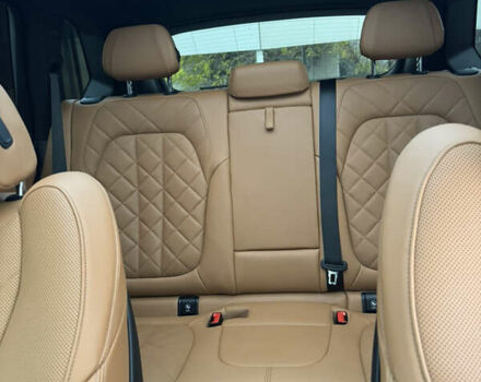 Белый БМВ Х5, объемом двигателя 3 л и пробегом 19 тыс. км за 89000 $, фото 23 на Automoto.ua