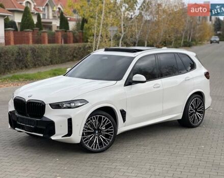 Білий БМВ Х5, об'ємом двигуна 3 л та пробігом 10 тис. км за 81900 $, фото 3 на Automoto.ua