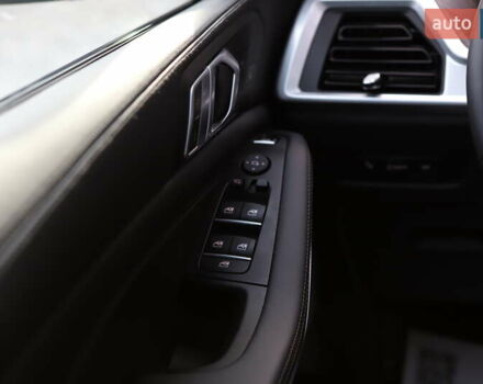 Білий БМВ Х5, об'ємом двигуна 3 л та пробігом 4 тис. км за 73899 $, фото 112 на Automoto.ua