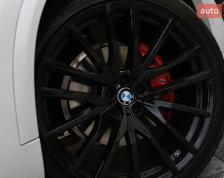 Білий БМВ Х5, об'ємом двигуна 3 л та пробігом 4 тис. км за 73899 $, фото 31 на Automoto.ua