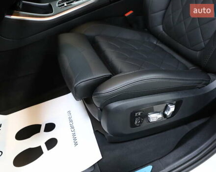 Белый БМВ Х5, объемом двигателя 3 л и пробегом 4 тыс. км за 78999 $, фото 101 на Automoto.ua