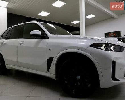 Белый БМВ Х5, объемом двигателя 3 л и пробегом 4 тыс. км за 78999 $, фото 25 на Automoto.ua