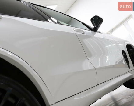 Белый БМВ Х5, объемом двигателя 3 л и пробегом 4 тыс. км за 78999 $, фото 63 на Automoto.ua
