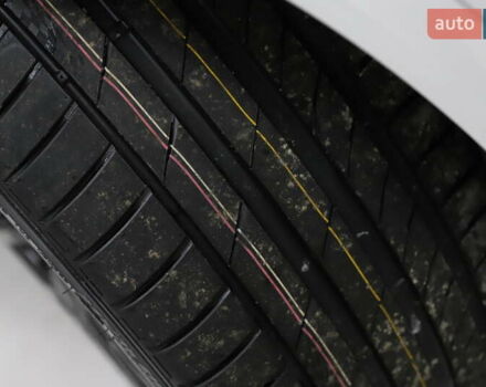 Белый БМВ Х5, объемом двигателя 3 л и пробегом 4 тыс. км за 78999 $, фото 41 на Automoto.ua