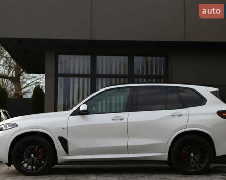 Білий БМВ Х5, об'ємом двигуна 3 л та пробігом 4 тис. км за 73899 $, фото 10 на Automoto.ua