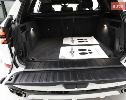 Белый БМВ Х5, объемом двигателя 3 л и пробегом 4 тыс. км за 78999 $, фото 116 на Automoto.ua