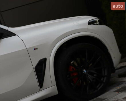 Білий БМВ Х5, об'ємом двигуна 3 л та пробігом 4 тис. км за 73899 $, фото 54 на Automoto.ua