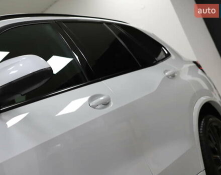 Белый БМВ Х5, объемом двигателя 3 л и пробегом 4 тыс. км за 78999 $, фото 59 на Automoto.ua