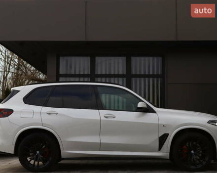 Білий БМВ Х5, об'ємом двигуна 3 л та пробігом 4 тис. км за 73899 $, фото 11 на Automoto.ua