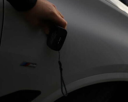 Білий БМВ Х5, об'ємом двигуна 3 л та пробігом 4 тис. км за 73899 $, фото 84 на Automoto.ua