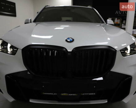 Белый БМВ Х5, объемом двигателя 3 л и пробегом 4 тыс. км за 78999 $, фото 37 на Automoto.ua