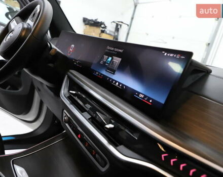 Белый БМВ Х5, объемом двигателя 3 л и пробегом 4 тыс. км за 78999 $, фото 126 на Automoto.ua