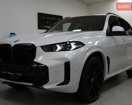 Белый БМВ Х5, объемом двигателя 3 л и пробегом 4 тыс. км за 78999 $, фото 35 на Automoto.ua