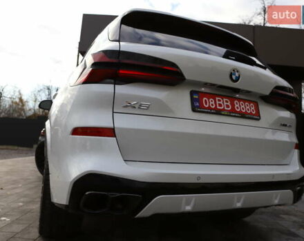 Білий БМВ Х5, об'ємом двигуна 3 л та пробігом 4 тис. км за 73899 $, фото 66 на Automoto.ua