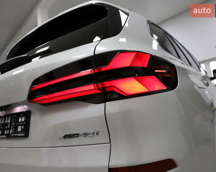 Белый БМВ Х5, объемом двигателя 3 л и пробегом 4 тыс. км за 78999 $, фото 60 на Automoto.ua